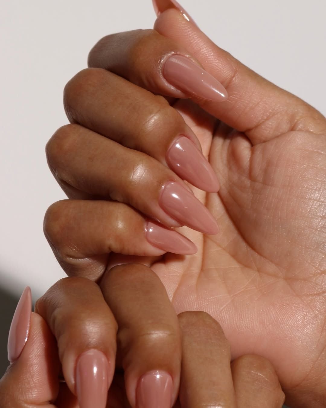 Long Stiletto Neutral Beige-Pink Nails Long Stiletto Neutral Beige-Pink Nails — Trendy Manicure Nails