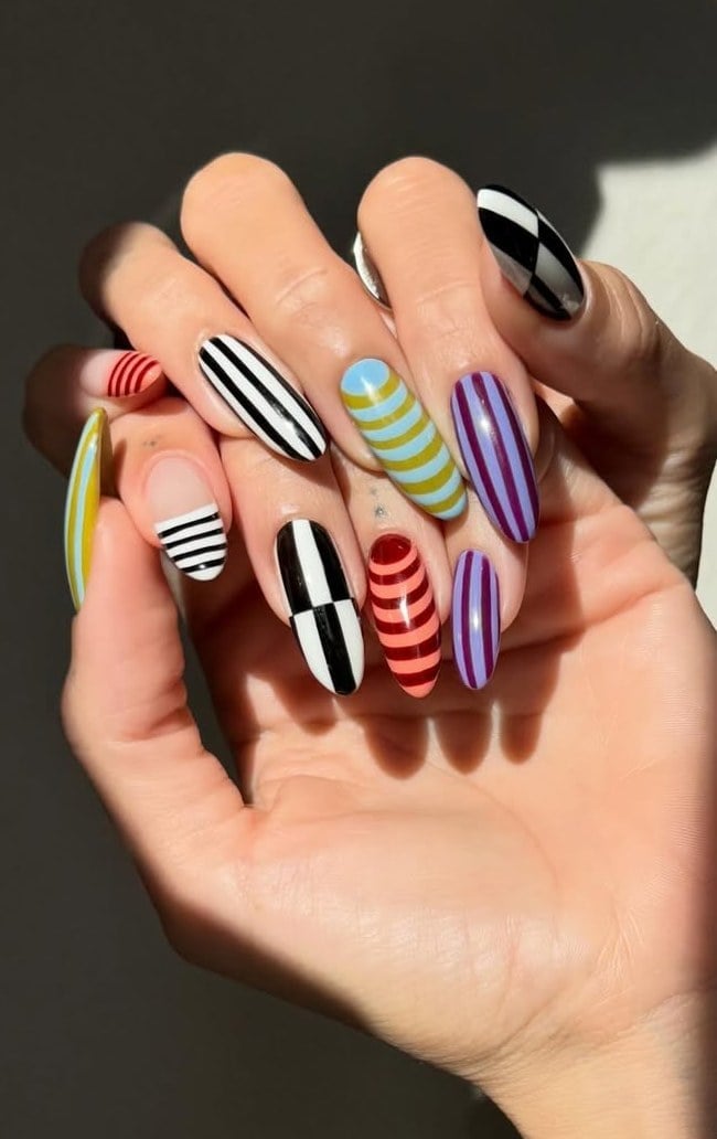 Long Almond Graphic Pattern Nails Long Almond Graphic Pattern Nails — Trendy Manicure Nails