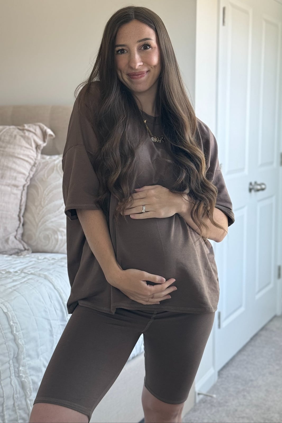 Brown Oversized T-Shirt and Biker Shorts Loungewear Set — Trendy Maternity Outfits