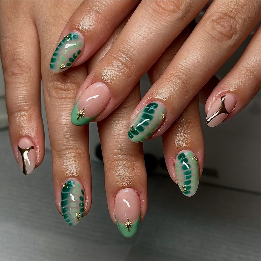 Green Gradient with Gold Accents Medium Almond Nails — Trendy Medium Almond Nails