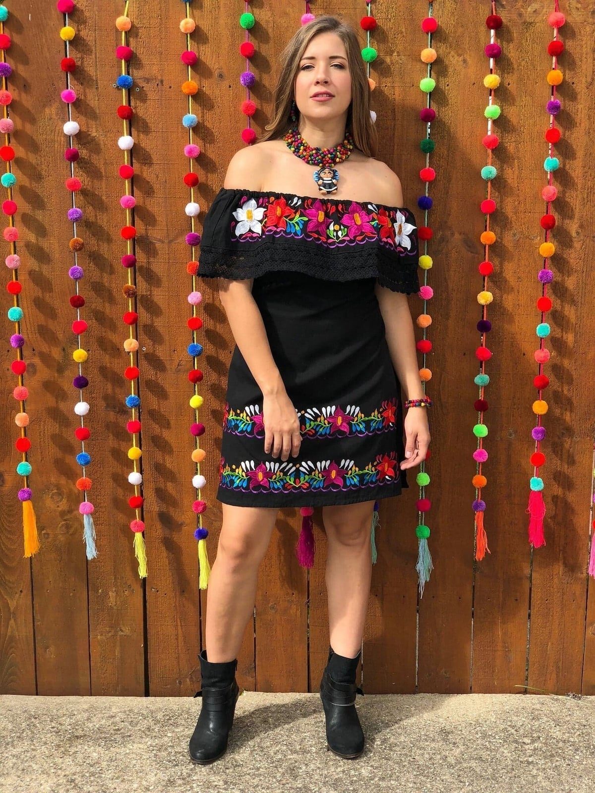 Black Off-Shoulder Dress with Mexican Embroidery Black Off-Shoulder Dress with Mexican Embroidery — Trendy Mexico Outfits