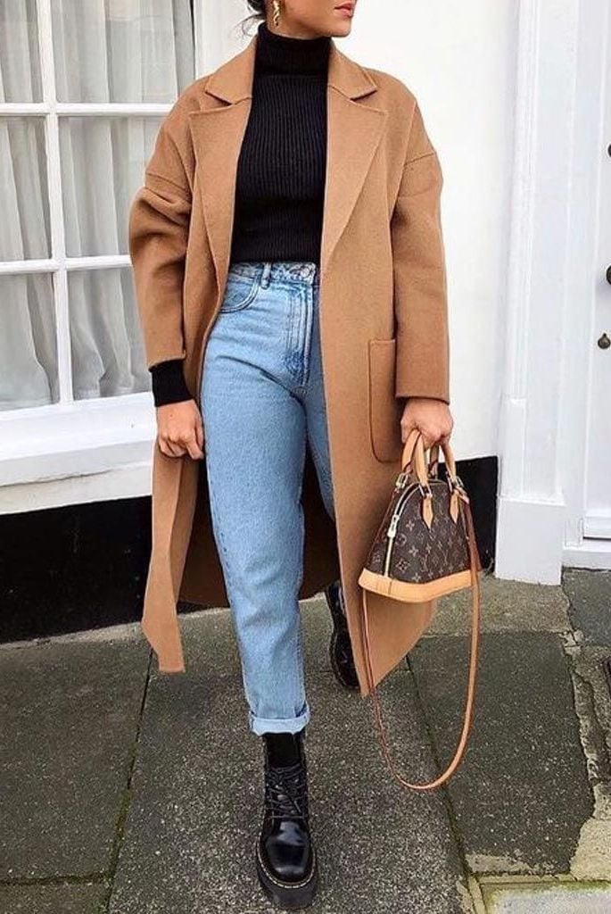 Mom Jeans with Camel Wool Coat — Trendy Mom Jeans Outfits