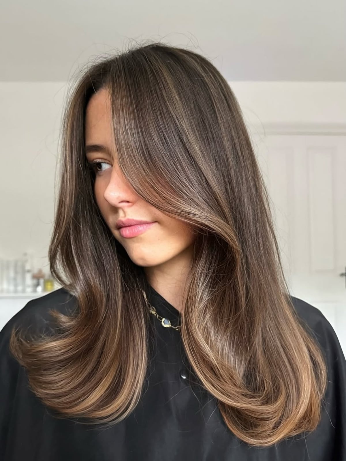 Collarbone Mushroom Brown With Side Swept Bangs — Trendy Mushroom Brown Hair Color