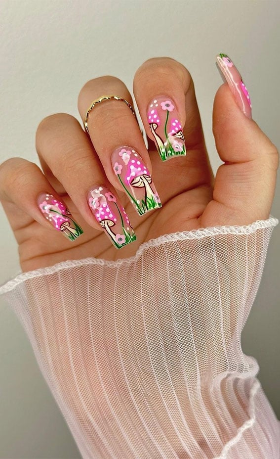 Medium Oval Sheer Base Mushroom Leaves — Trendy Mushroom Nails