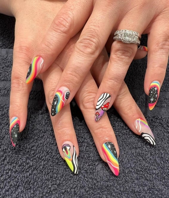 Long Coffin Glossy Psychedelic Mushroom Nails, Black — Trendy Mushroom Nails
