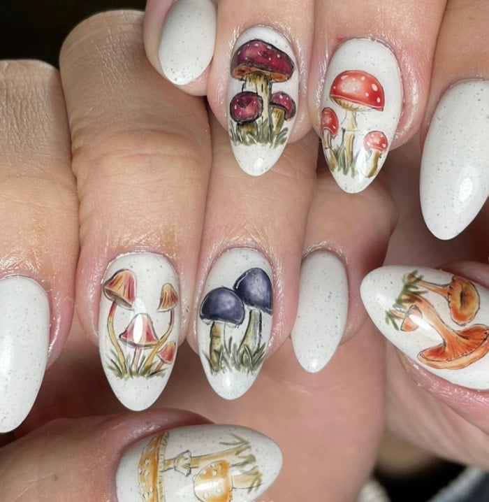 Nude Base Mushroom Dot Accent Nails — Trendy Mushroom Nails