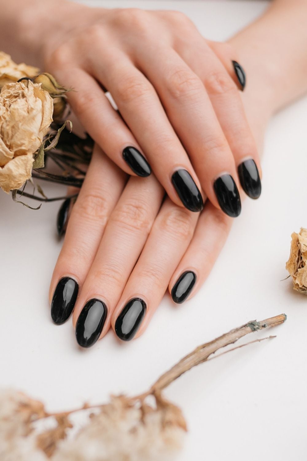 Elegant Glossy Black Short Oval Nails With Full Color — Trendy Nails for Black Dress