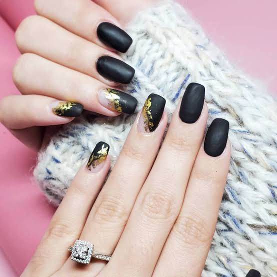 Short Square Nails with Matte Black and Gold Foil — Trendy Nails for Black Dress