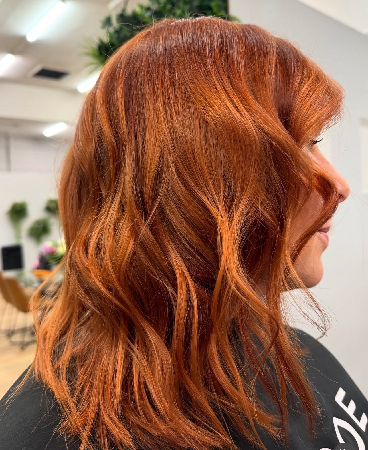 Shoulder Length Rich Ginger Balayage Loose Waves Shoulder Length Rich Ginger Balayage Loose Waves — Trendy Natural Red Hair