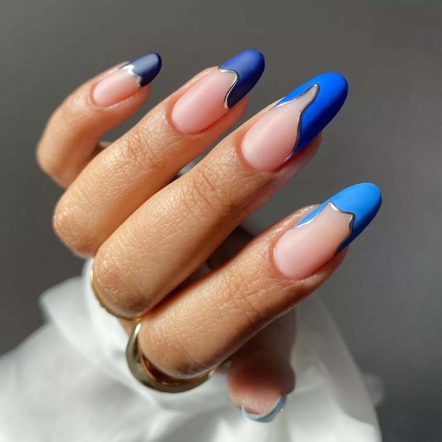Modern French Almond Nails with Silver Lines Modern French Almond Nails with Silver Lines — Trendy Navy Nails