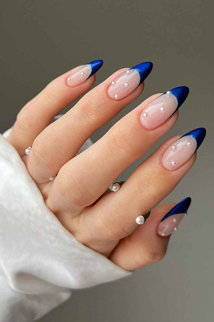 Navy French Manicure with Pearl Accents Navy French Manicure with Pearl Accents — Trendy Navy Nails