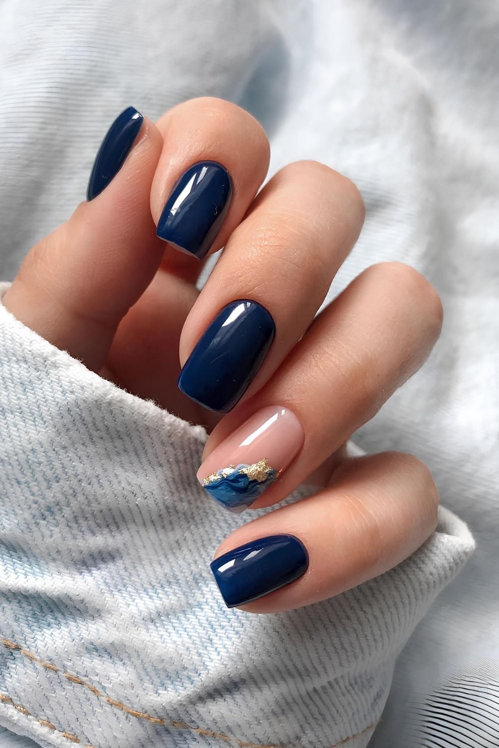 Navy Stiletto with White Abstract Art Navy Stiletto with White Abstract Art — Trendy Navy Nails