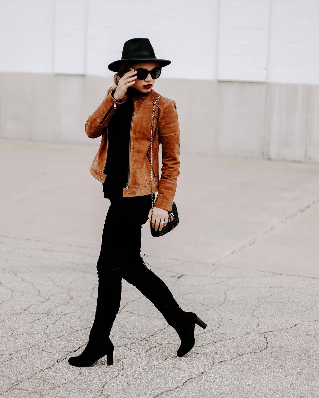 Suede Jacket with Black Turtleneck and Trousers — Trendy Night Out Outfits
