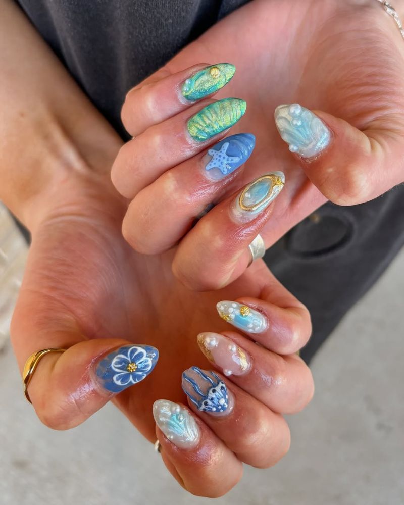 Almond Textured Aqua Green Jellyfish Nails Almond Textured Aqua Green Jellyfish Nails — Trendy Ocean Nails