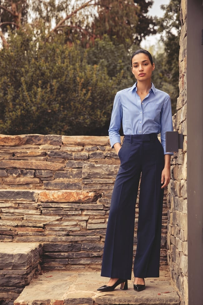 Classic Blue Stripe Shirt With Navy Trousers — Trendy Old Money Outfits