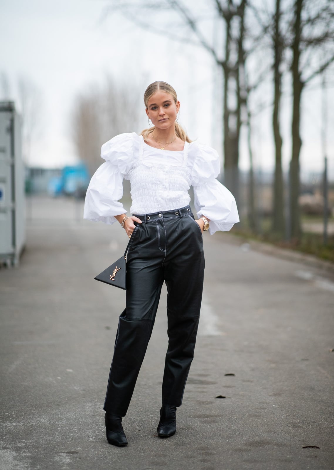 White Puff Sleeve Top and Faux Leather Pants for a Trendy Party White Puff Sleeve Top and Faux Leather Pants for a Trendy Party — Trendy Party Outfits