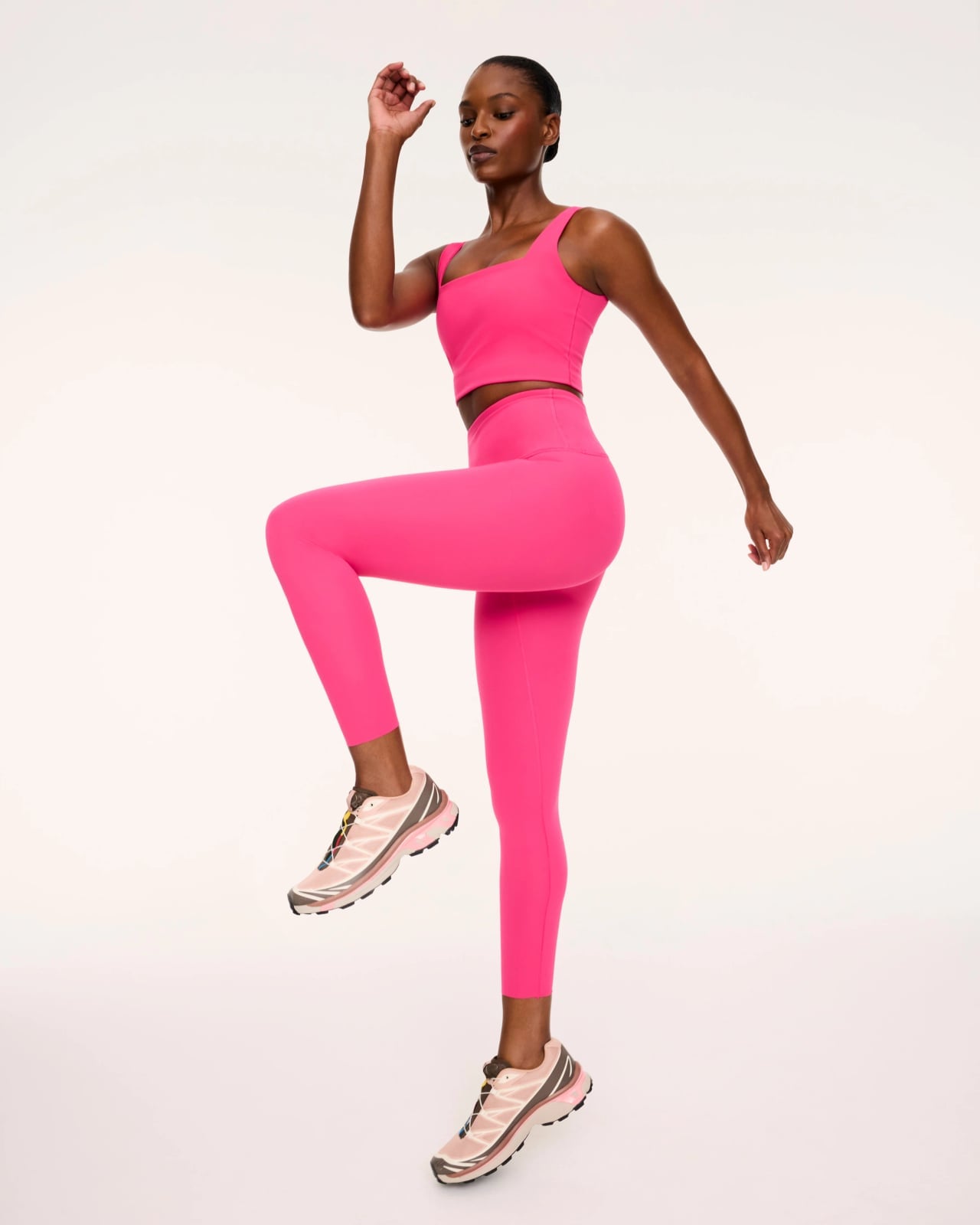 Vibrant Pink Seamless Leggings With Matching Sports Bra Vibrant Pink Seamless Leggings With Matching Sports Bra — Trendy Pink Leggings Outfit