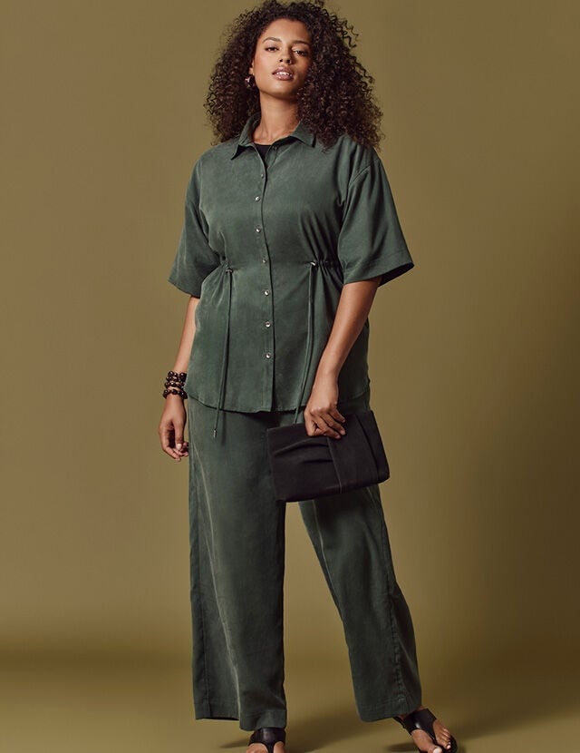 Olive Green Matching Set with Cinched Waist — Trendy Plus Size Outfits