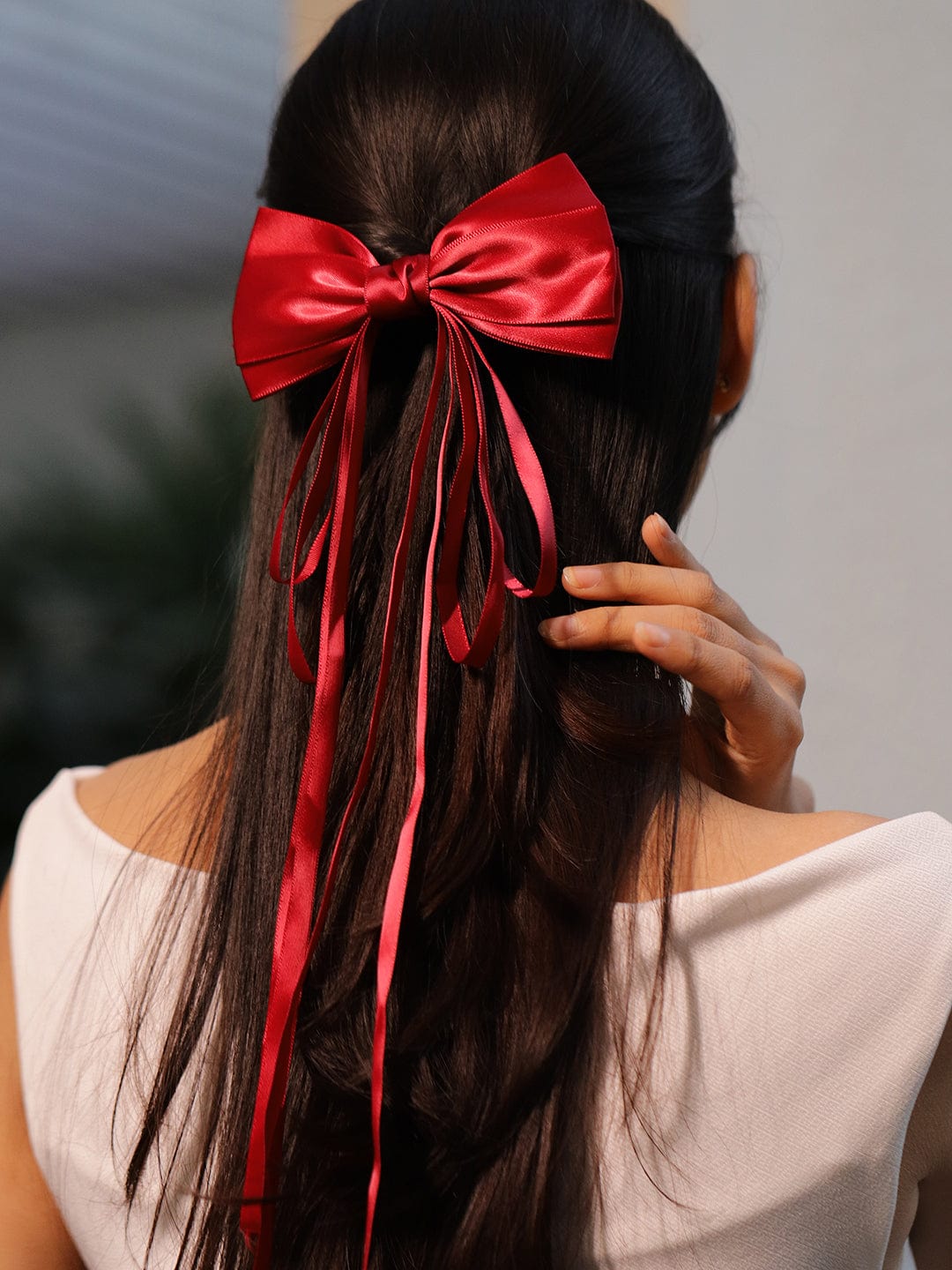 Mid-Back Black Half-Up With Red Bow, Everyday Version — Trendy Ribbon Hair