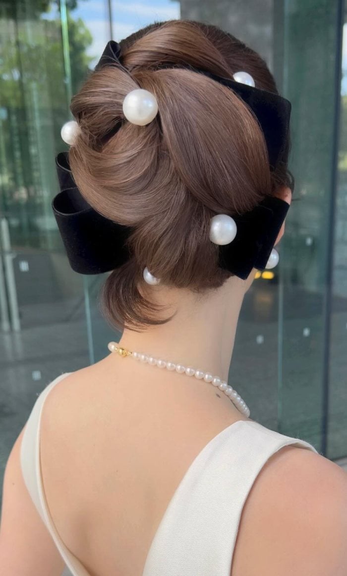 Twisted Brown Updo With Velvet Bow — Trendy Ribbon Hair