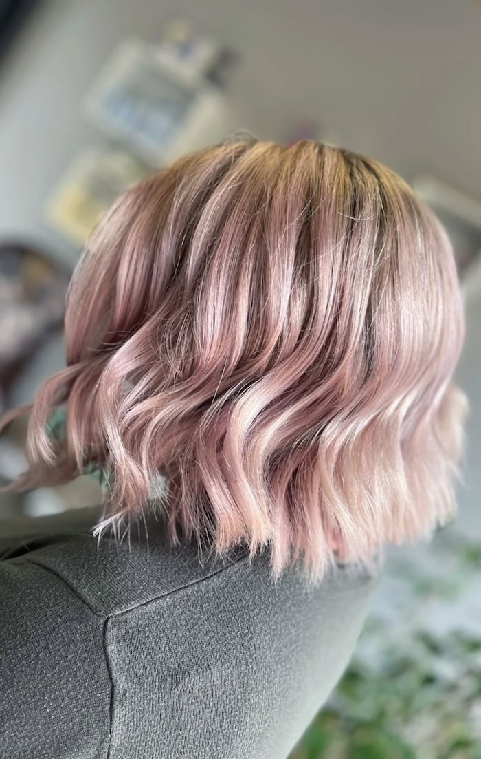 Chin Length Rose Gold Bob With Waves, Wavy Chin Length Rose Gold Bob With Waves, Wavy — Trendy Rose Gold Hair