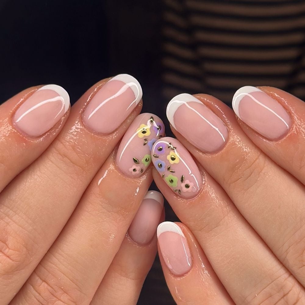 Medium Oval Floral French Tip Nails Medium Oval Floral French Tip Nails — Trendy Round Nails