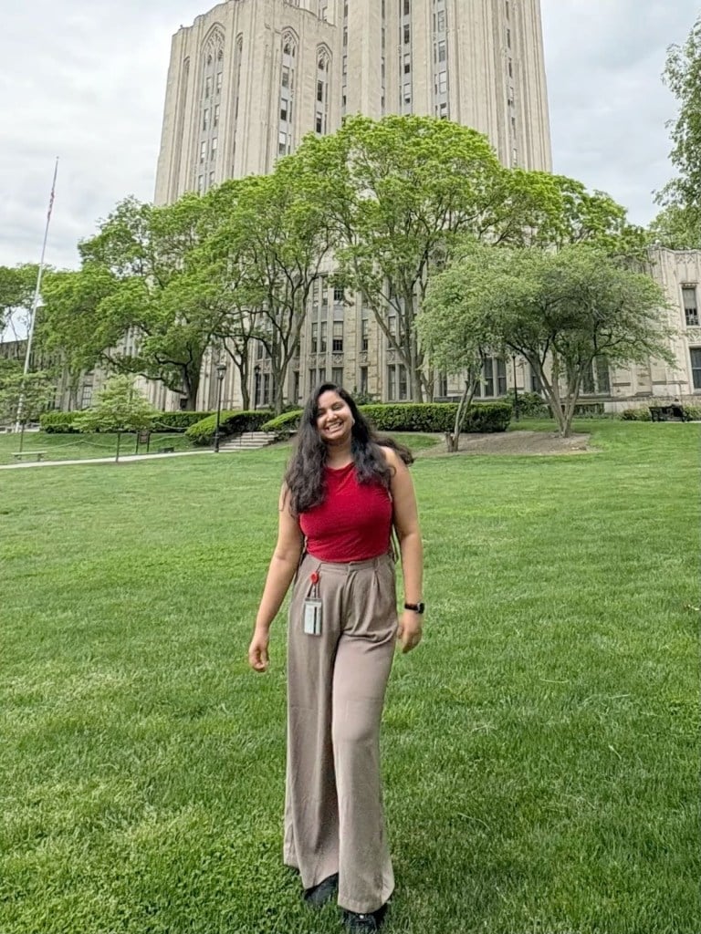 Red Tank Top with Wide-Leg Trousers Red Tank Top with Wide-Leg Trousers — Trendy School Outfits