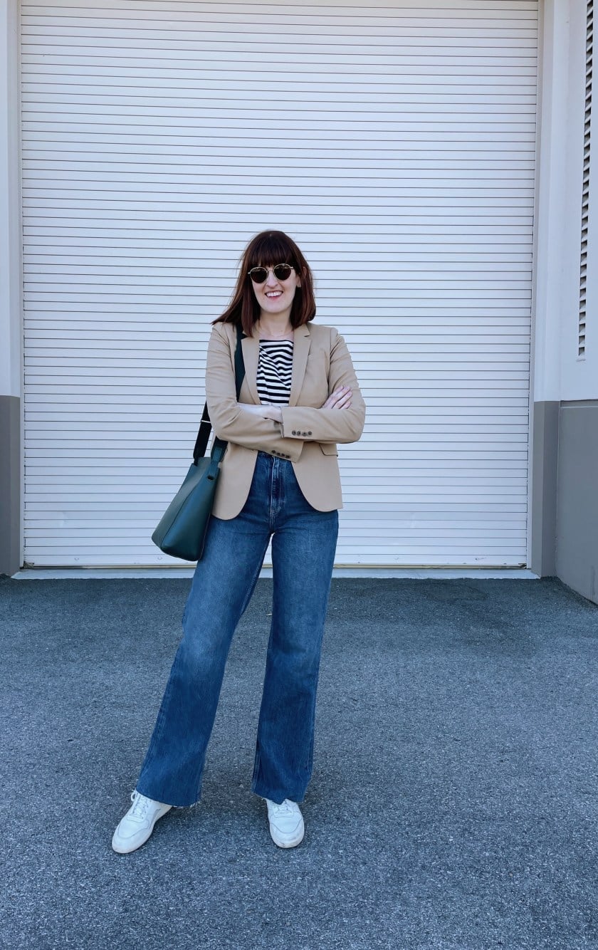 Beige Blazer with Striped T-Shirt and Wide-Leg Jeans Beige Blazer with Striped T-Shirt and Wide-Leg Jeans — Trendy School Outfits