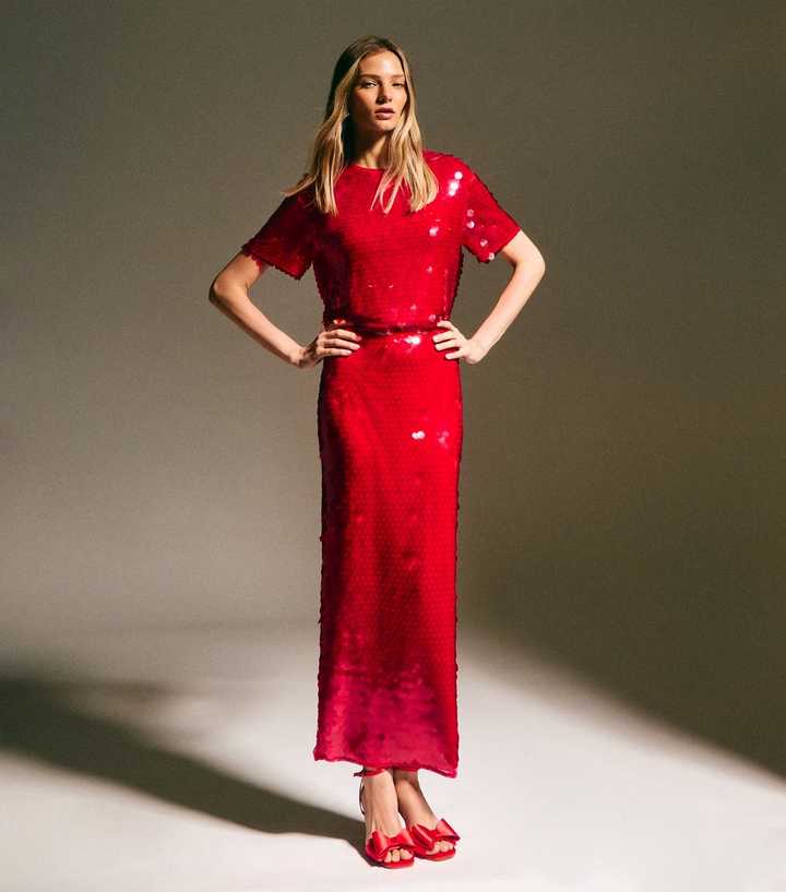 Red Sequin Maxi Skirt With Matching Short-Sleeve Top — Trendy Sequin Skirt Outfit