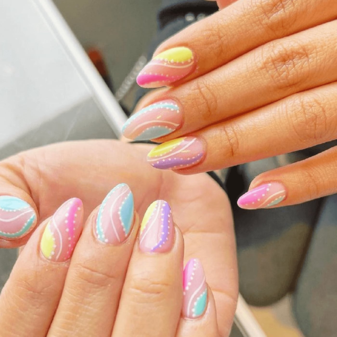Pastel Abstract Line Dot Short Almond Nails — Trendy Short Almond Nails