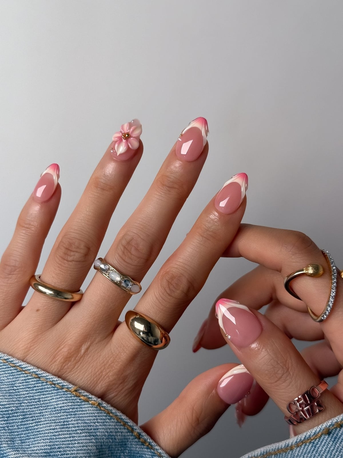 Pink French 3D Flower Short Almond Nails — Trendy Short Almond Nails