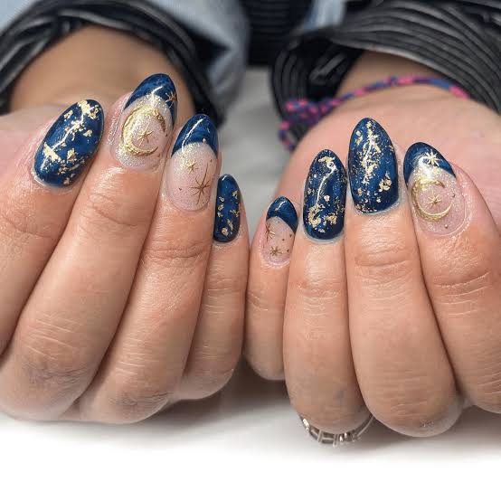 Pink Blue Star Accent Short Almond Nails — Trendy Short Almond Nails