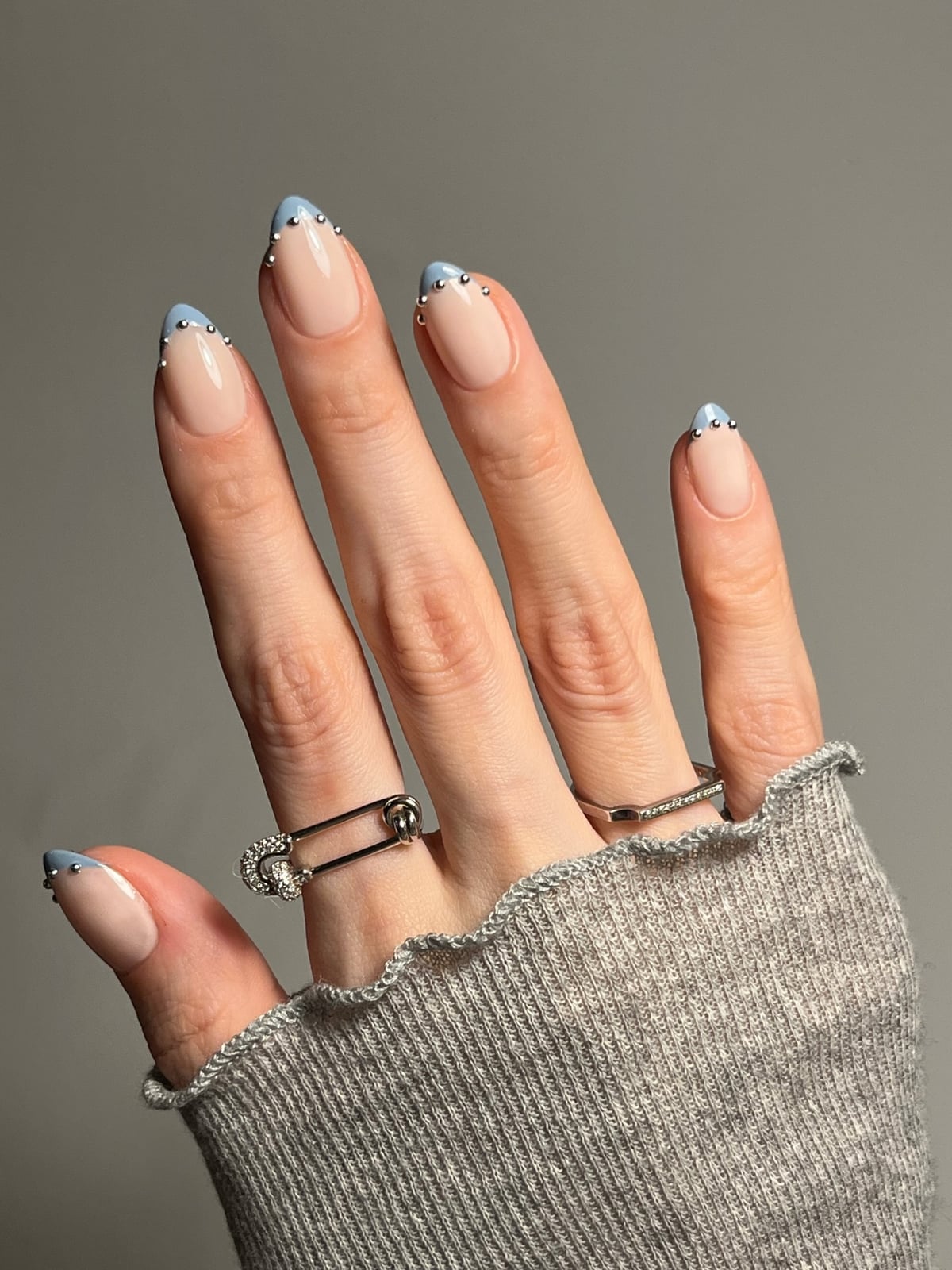 Nude Light Blue Tip Silver Bead Short Almond Nails — Trendy Short Almond Nails