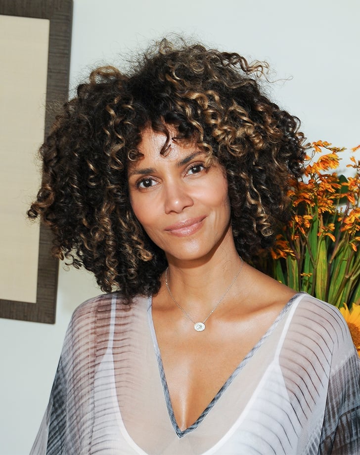 Collarbone Shag With Choppy Layers Collarbone Shag With Choppy Layers — Trendy Short Natural Hairstyles