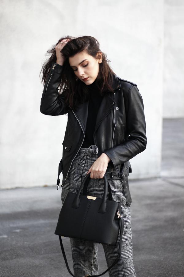 Black Top-Handle Bag With Moto Jacket Black Top-Handle Bag With Moto Jacket — Trendy Shoulder Bag Outfits