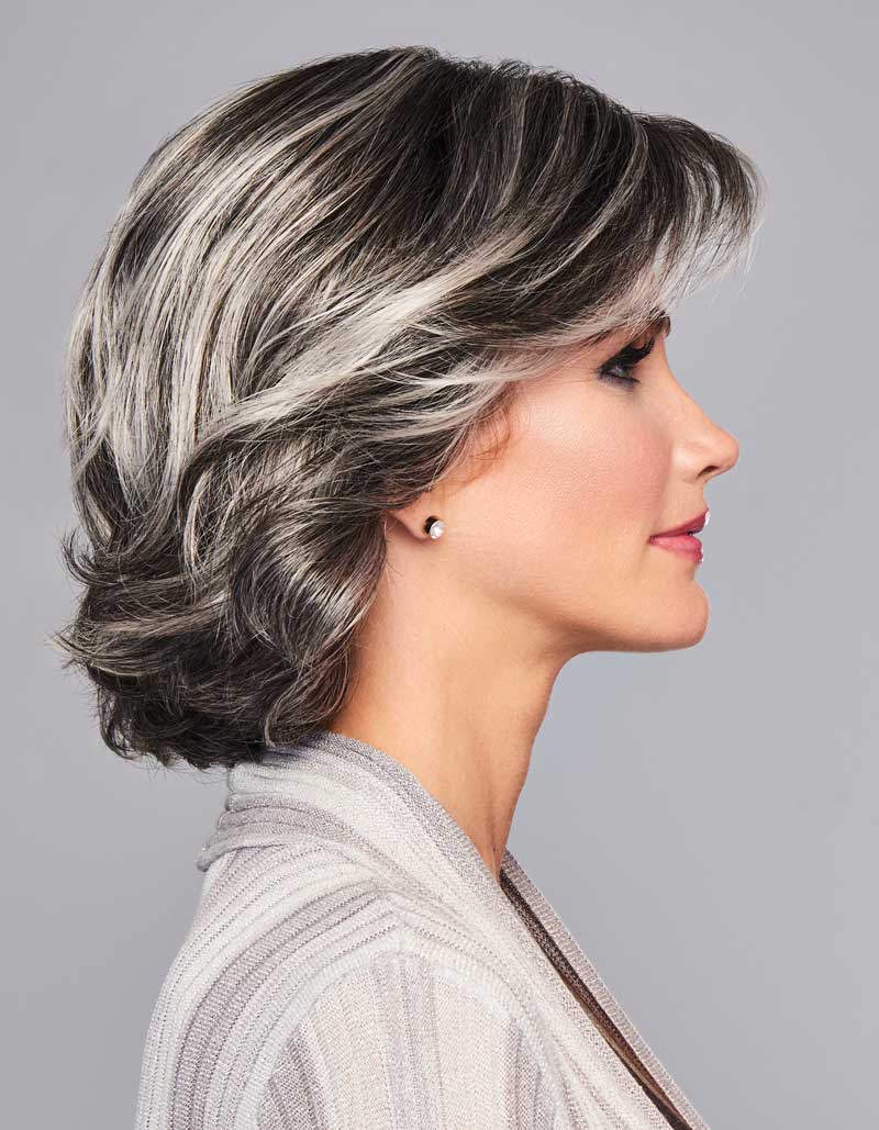 Ear Length Grey Layered Bob With Highlights Ear Length Grey Layered Bob With Highlights — Trendy Side Part Wig
