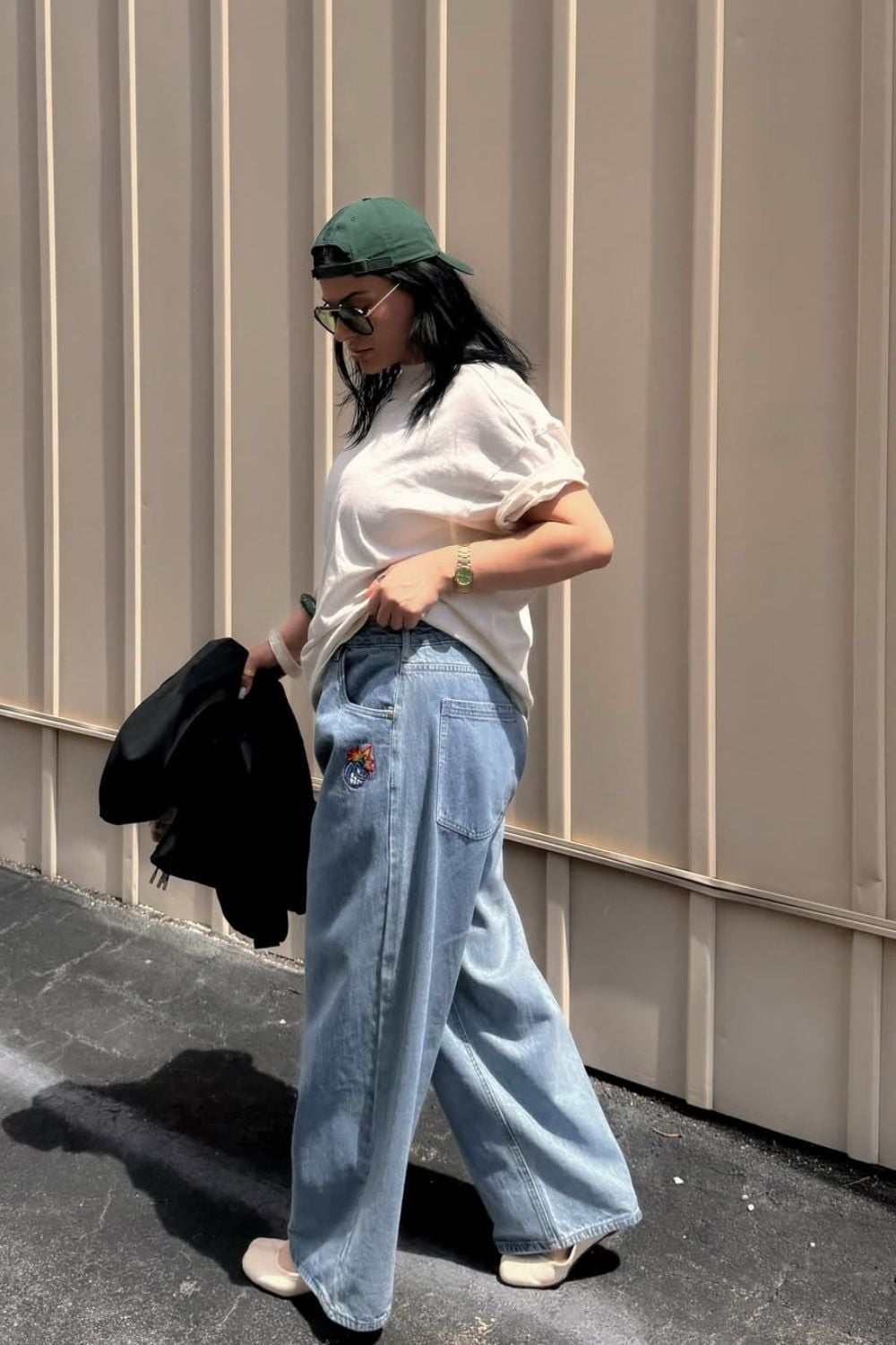 Oversized White T-Shirt, Black Jacket, and Baseball Cap — Trendy Skater Outfits