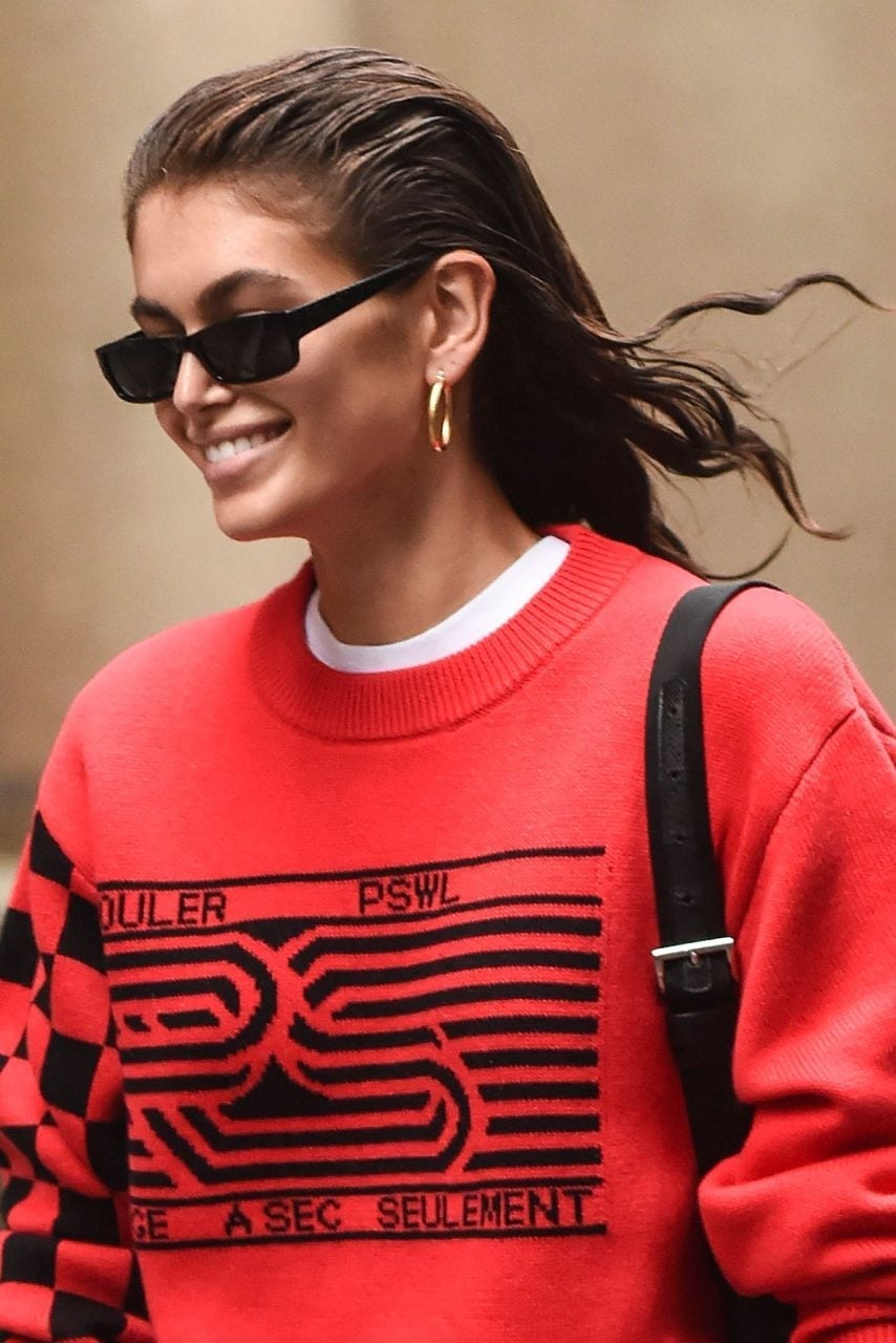 Mid-Back Wet Look Sleek Hair — Trendy Sleek Hairstyles