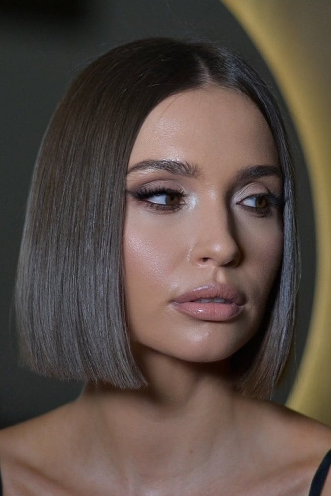 Precision Dark Brown Blunt Bob, Straight — Trendy Sleek Hairstyles