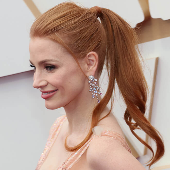 Vibrant Red Mid-Back Sleek Ponytail, Close-Up Take — Trendy Sleek Ponytail