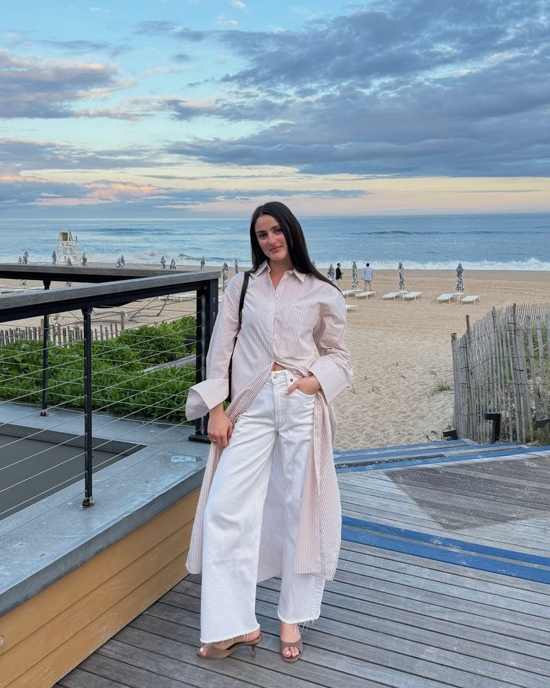 Striped Oversized Shirt with Wide-Leg Jeans — Trendy Sunset Outfit