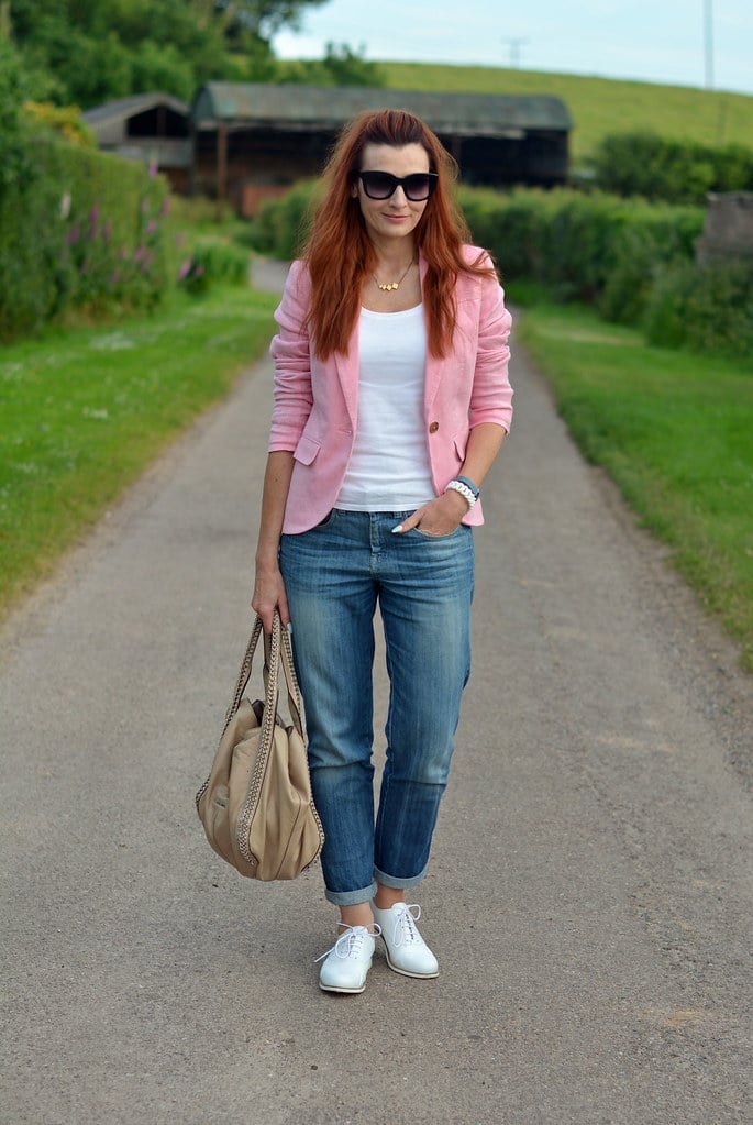 Pink Linen Blazer with Jeans — Trendy Tomboy Outfits