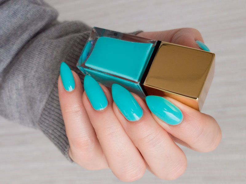Vibrant Turquoise Glossy Long Stiletto Nails Vibrant Turquoise Glossy Long Stiletto Nails — Trendy Turquoise Nails