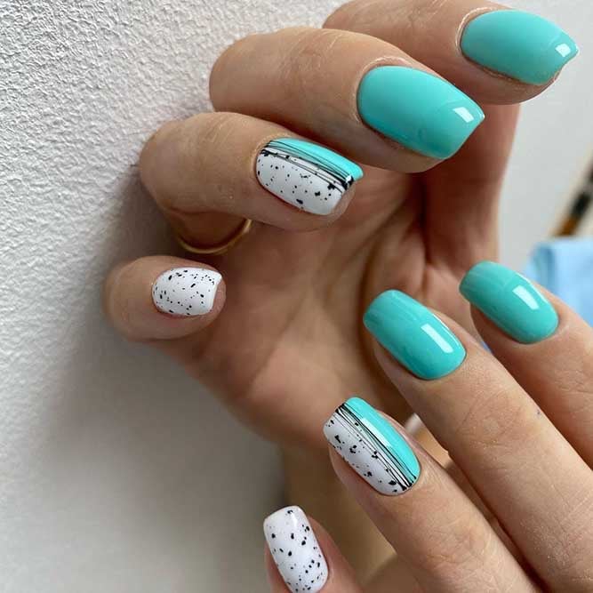 Turquoise Speckled White Accent Short Square Nails Turquoise Speckled White Accent Short Square Nails — Trendy Turquoise Nails