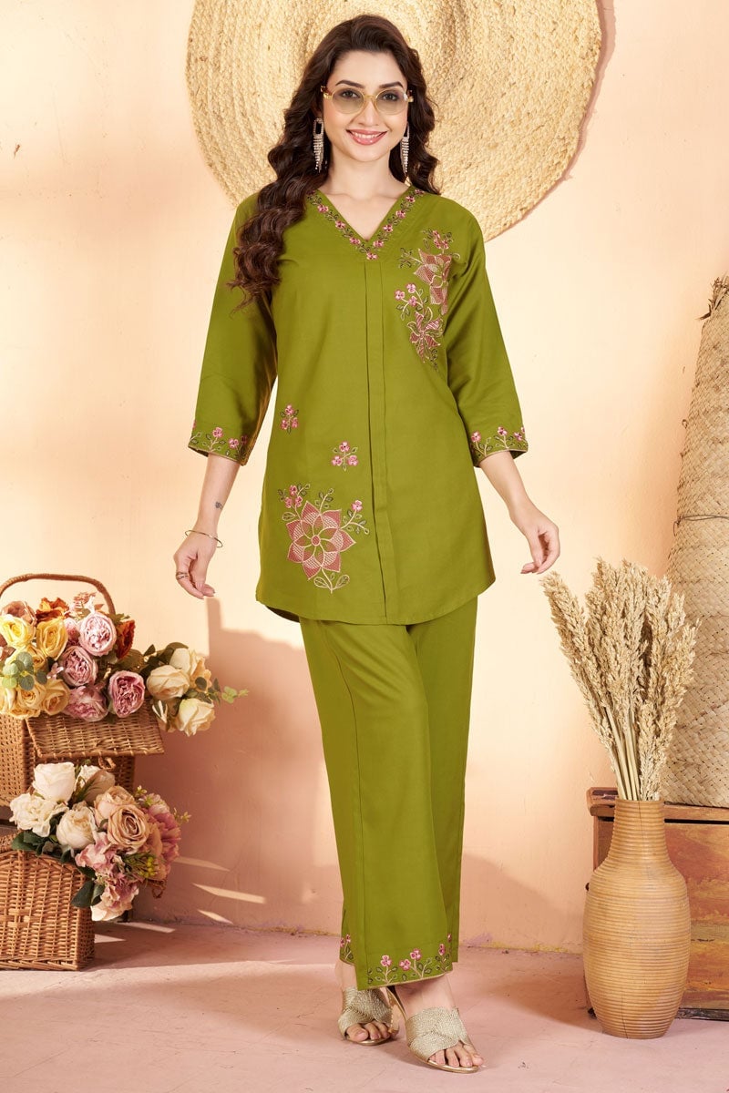 Olive Green Tunic Top with Pink Floral Embroidery and Wide-Leg Pants — Trendy Two Piece Outfits