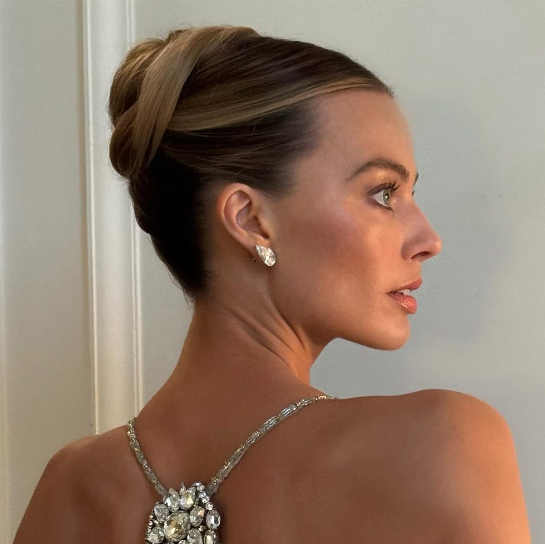 Sleek High Bun With Collarbone Length Hair Sleek High Bun With Collarbone Length Hair — Trendy Wedding Guest Updos