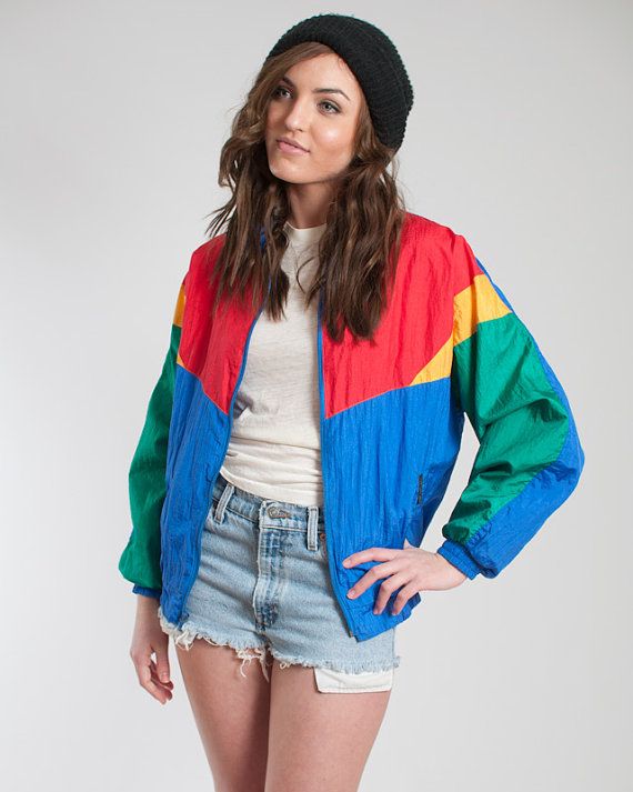 Oversized Color-Blocked Windbreaker With Denim Shorts Oversized Color-Blocked Windbreaker With Denim Shorts — Trendy Windbreaker Outfits