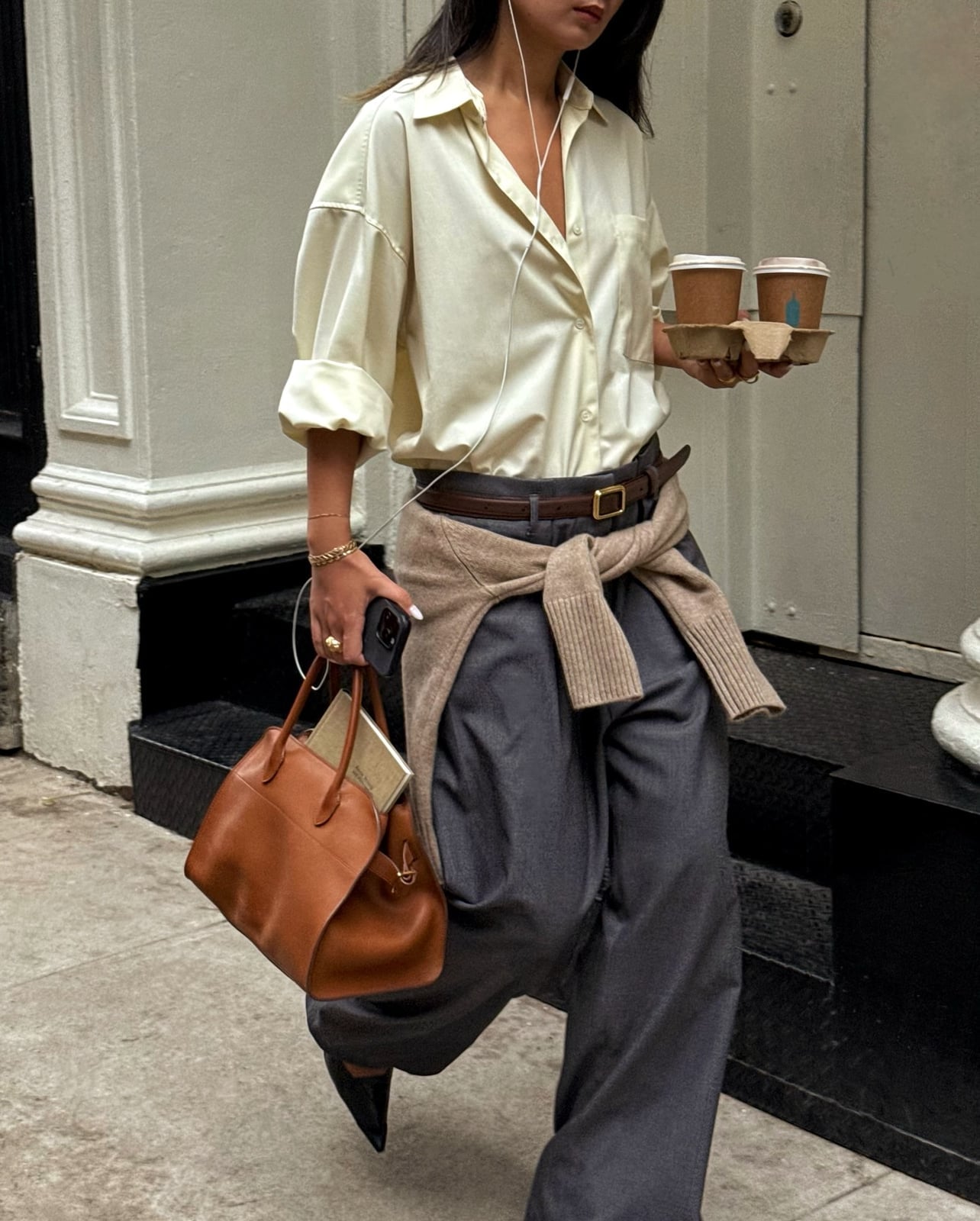 Pale Yellow Oversized Shirt with Grey Wide-Leg Trousers Pale Yellow Oversized Shirt with Grey Wide-Leg Trousers — Trendy Work Outfits Women Office