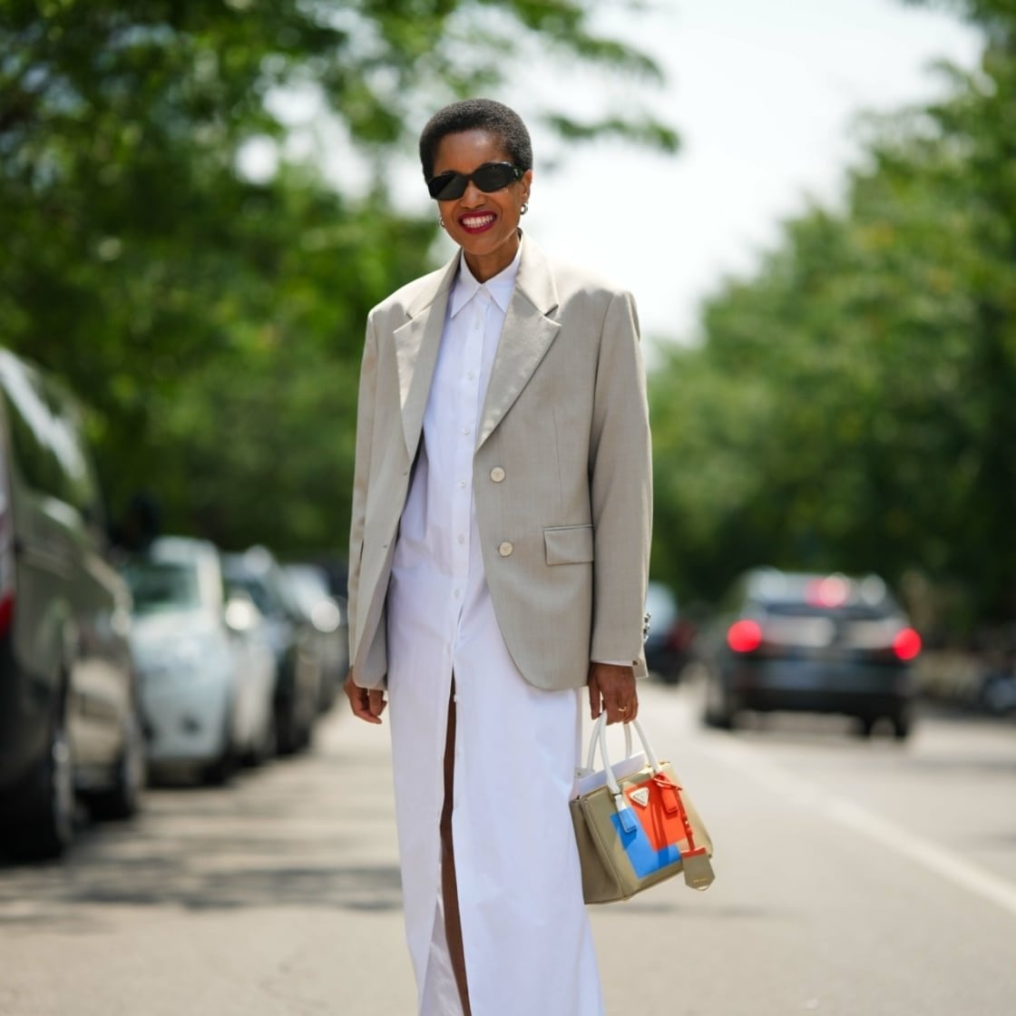 Oversized Beige Blazer with Maxi Shirt Dress Oversized Beige Blazer with Maxi Shirt Dress — Trendy Work Outfits Women Office
