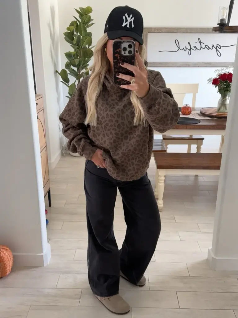 What Are the Best Fall Outfits for Casual Days? 25 Cozy & Stylish Ideas for 2026